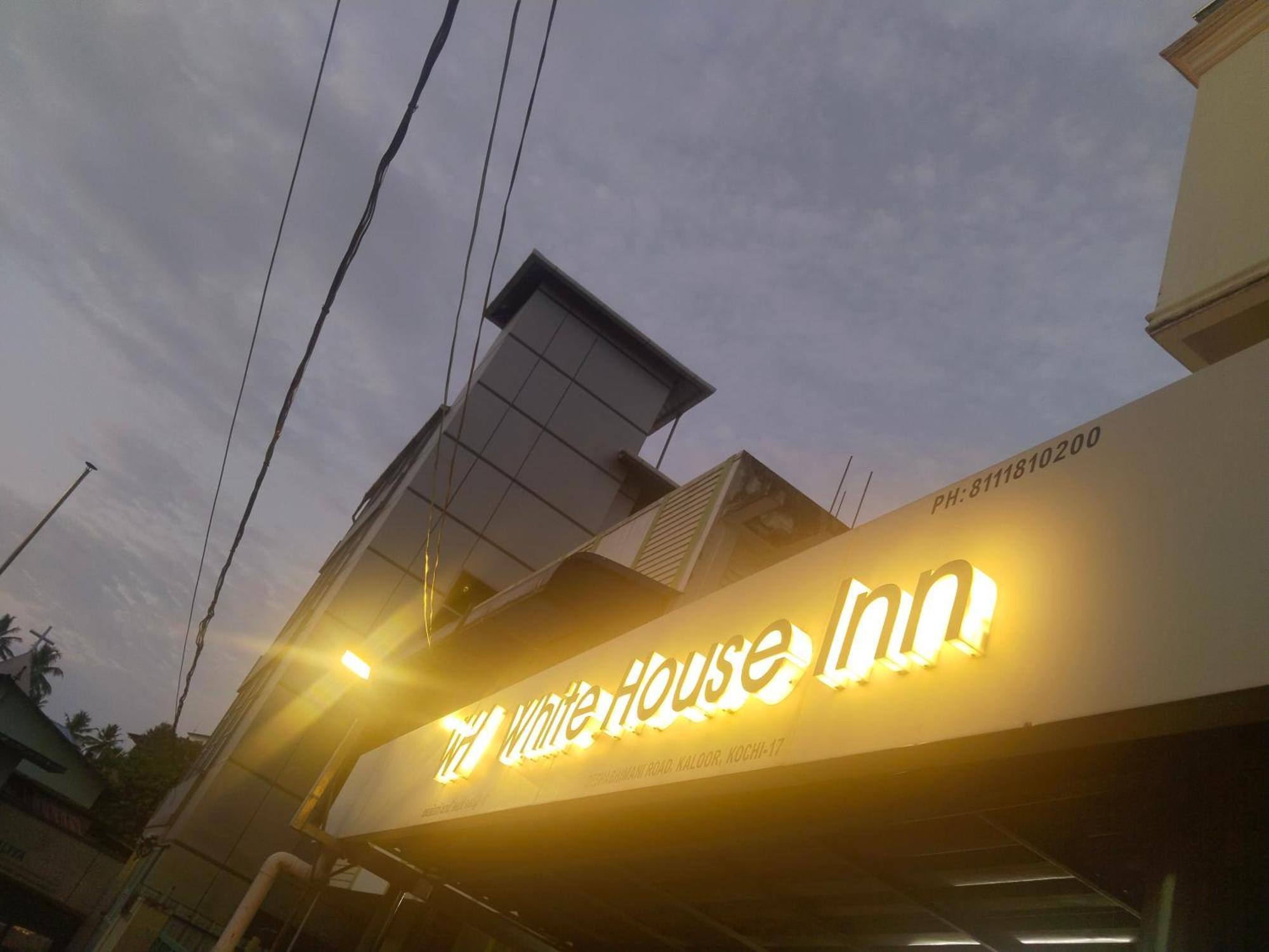 White House Inn Kochi المظهر الخارجي الصورة